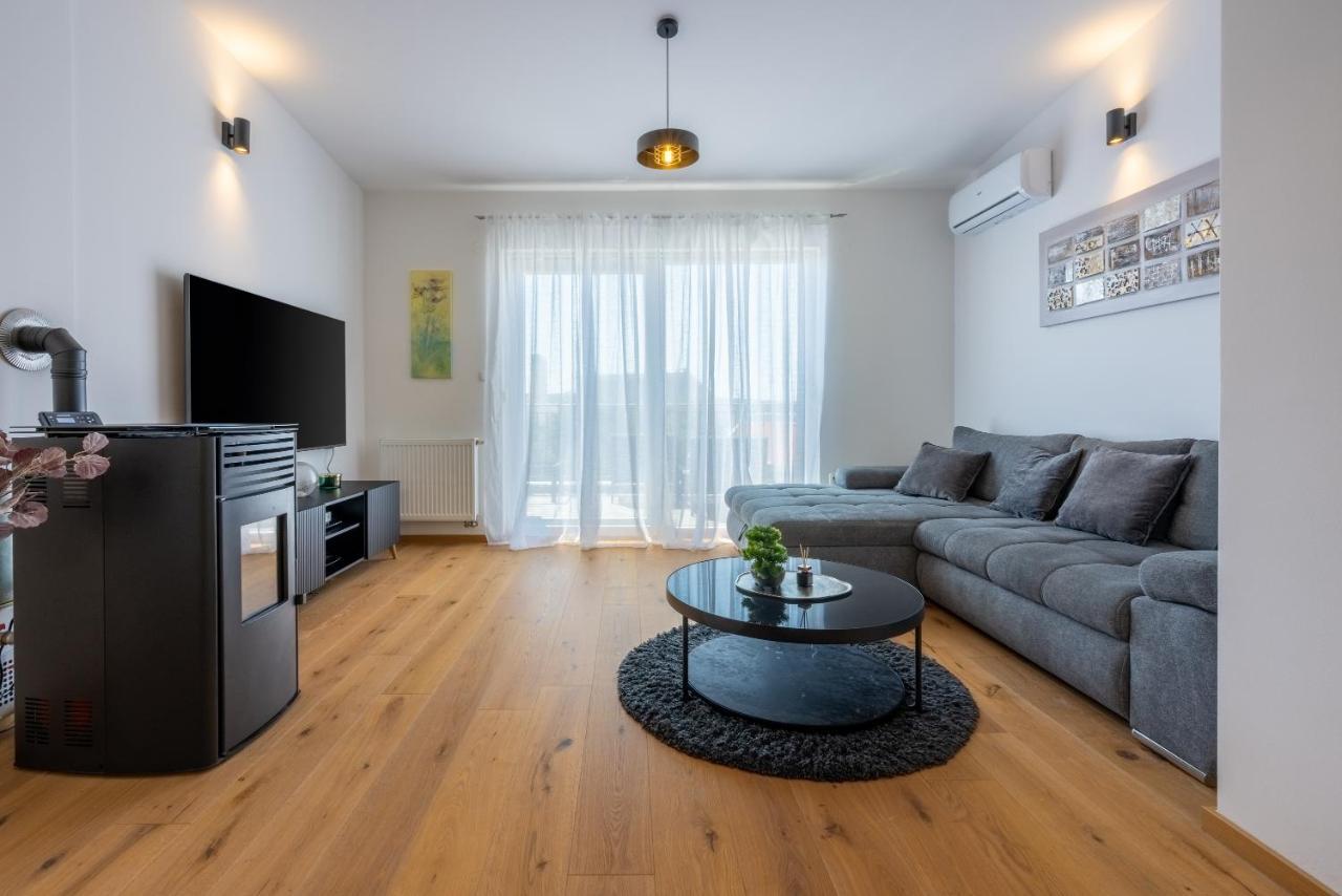Apartments Marta Crikvenica Extérieur photo