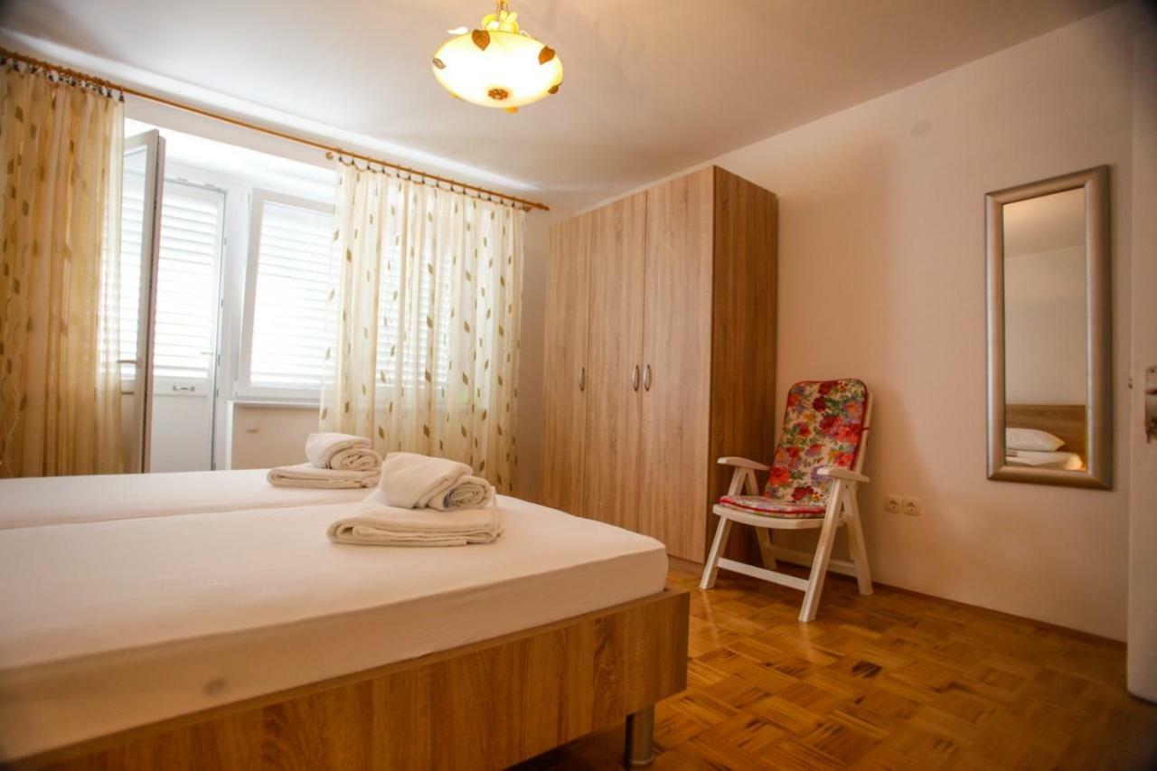 Apartments Marta Crikvenica Extérieur photo